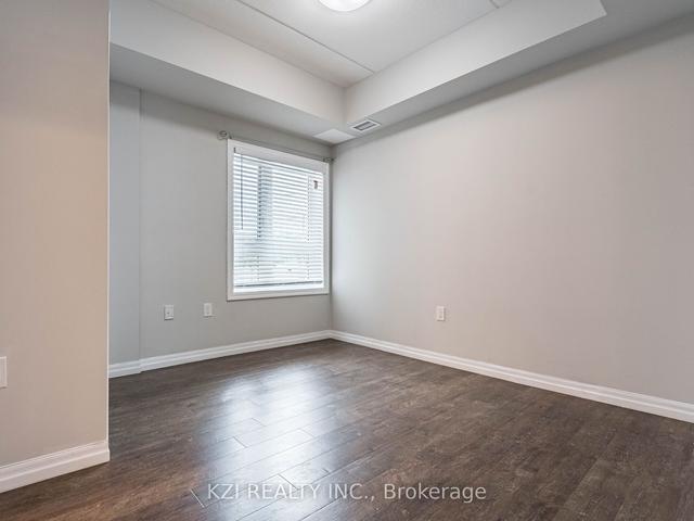 208 - 35 Kingsbury Sq E, Condo with 2 bedrooms, 2 bathrooms and 1 parking in Guelph ON | Image 19