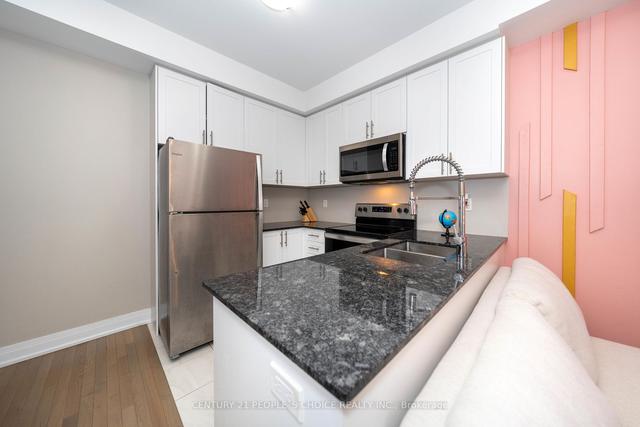 21 - 715 Lawrence Ave W, Townhouse with 2 bedrooms, 2 bathrooms and 0 parking in Toronto ON | Image 3