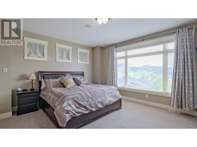 732 Traditions Crescent, House detached with 4 bedrooms, 2 bathrooms and 3 parking in Kelowna BC | Image 6
