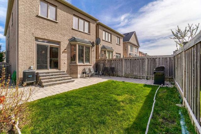 5499 Fudge Terr, House attached with 4 bedrooms, 4 bathrooms and 3 parking in Mississauga ON | Image 33