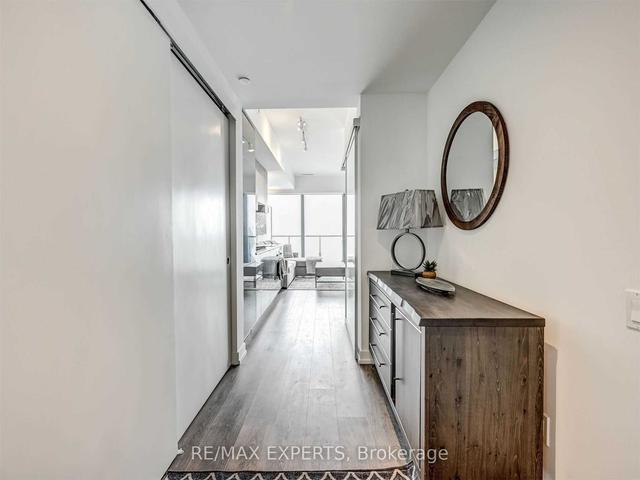 4001 - 161 Roehampton Ave, Condo with 1 bedrooms, 1 bathrooms and 1 parking in Toronto ON | Image 35