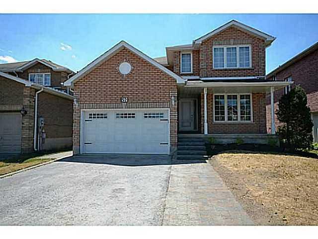 52 Hubbert Cres, House detached with 4 bedrooms, 4 bathrooms and null parking in Barrie ON | Image 1