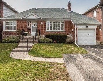257 Joicey Blvd, House detached with 2 bedrooms, 2 bathrooms and 3 parking in Toronto ON | Image 1