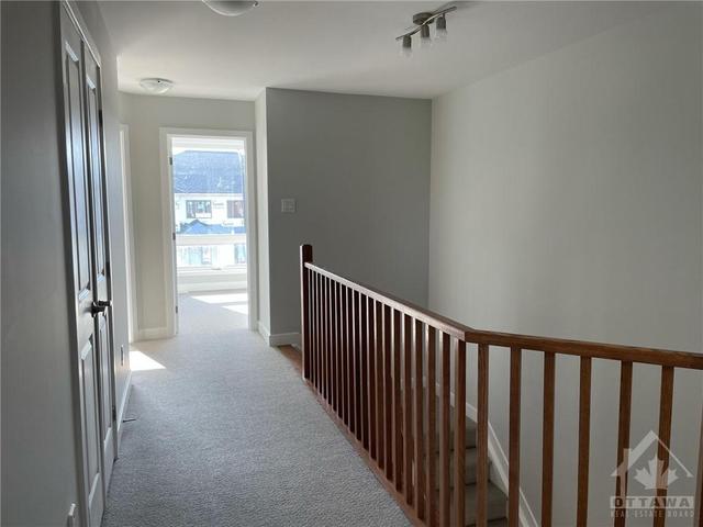 210 Big Dipper Street, Townhouse with 3 bedrooms, 3 bathrooms and 2 parking in Ottawa ON | Image 12