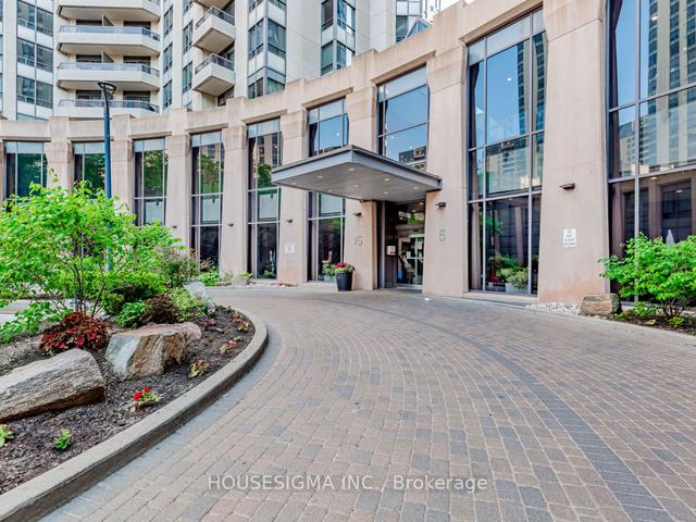 1309 - 5 Northtown Way, Condo with 1 bedrooms, 2 bathrooms and 1 parking in Toronto ON | Image 12