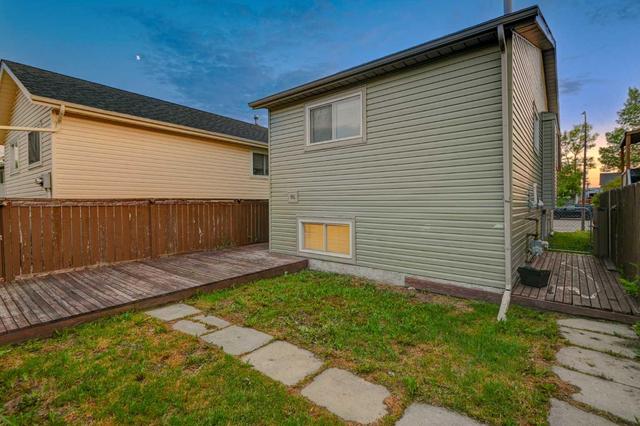 240 Falton Drive Ne, House detached with 3 bedrooms, 2 bathrooms and 4 parking in Calgary AB | Image 24