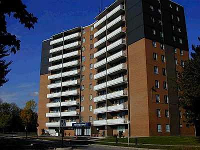 306 - 3145 Queen Frederica Dr, Condo with 1 bedrooms, 1 bathrooms and 1 parking in Mississauga ON | Image 1