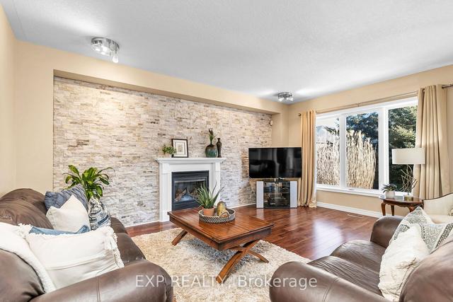 906 Fung Pl, House detached with 4 bedrooms, 3 bathrooms and 4 parking in Kitchener ON | Image 14
