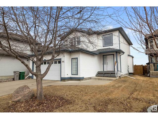 9404 106 Av, House detached with 3 bedrooms, 2 bathrooms and null parking in Morinville AB | Image 1