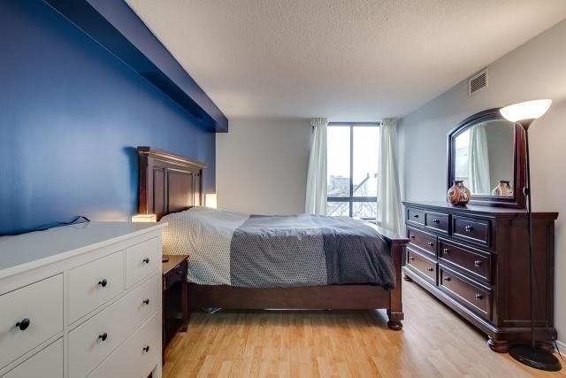 608 - 195 St Patrick St, Condo with 1 bedrooms, 2 bathrooms and 1 parking in Toronto ON | Image 7
