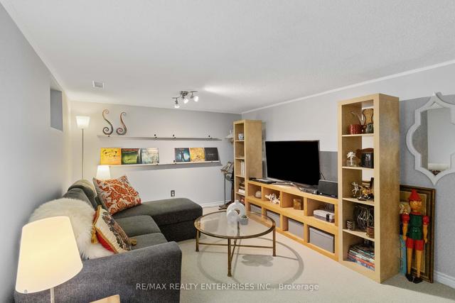 3 - 649 Francis Rd, Townhouse with 3 bedrooms, 2 bathrooms and 3 parking in Burlington ON | Image 28