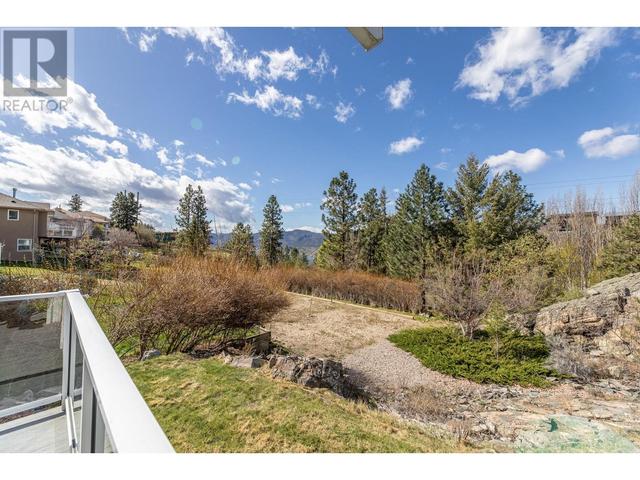 276 Heritage Boulevard, House detached with 3 bedrooms, 2 bathrooms and 2 parking in Okanagan Similkameen D BC | Image 46