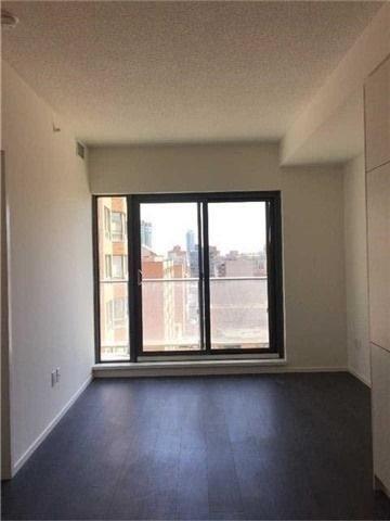 1002 - 159 Dundas St E, Condo with 1 bedrooms, 1 bathrooms and null parking in Toronto ON | Image 2