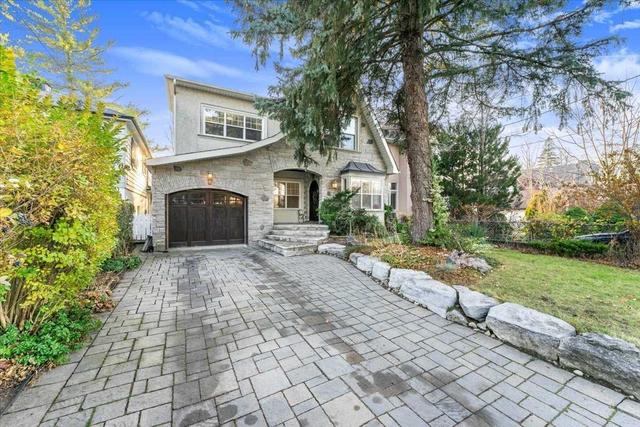 44 Gwendolen Cres, House detached with 4 bedrooms, 5 bathrooms and 4 parking in Toronto ON | Card Image