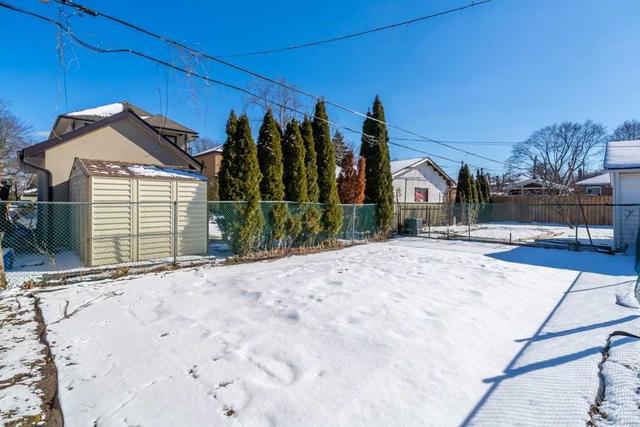 7 Hargrove Lane, House detached with 3 bedrooms, 1 bathrooms and 4 parking in Toronto ON | Image 14