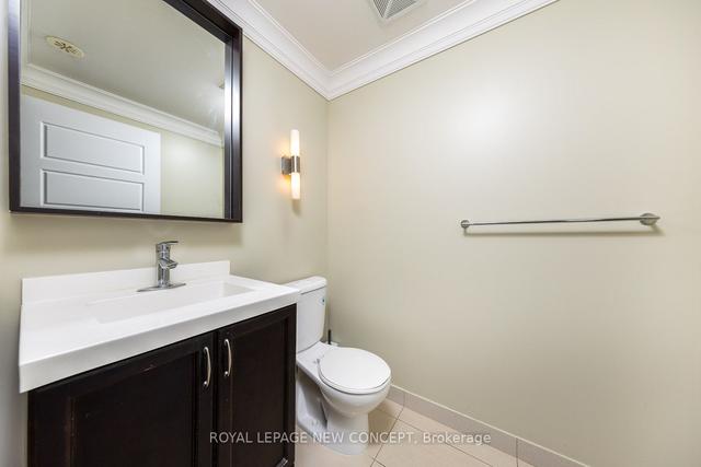 th4 - 15 Viking Lane, Townhouse with 3 bedrooms, 6 bathrooms and 2 parking in Toronto ON | Image 5