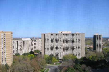 1810 - 3700 Kaneff Cres, Condo with 1 bedrooms, 1 bathrooms and 1 parking in Mississauga ON | Image 1