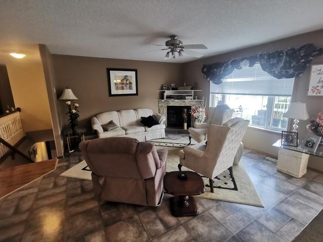 595 8 Avenue W, House detached with 5 bedrooms, 3 bathrooms and 4 parking in Cardston AB | Image 9