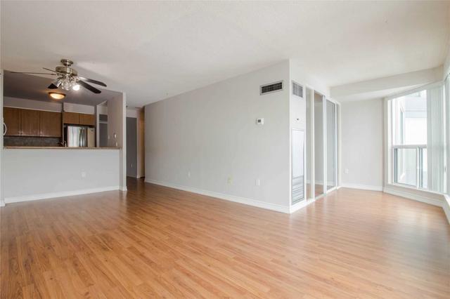 1611 - 2177 Burnhamthorpe Rd W, Condo with 2 bedrooms, 2 bathrooms and 1 parking in Mississauga ON | Image 32