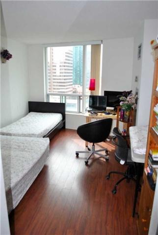 lph 08 - 8 Pemberton Ave, Condo with 2 bedrooms, 2 bathrooms and 1 parking in Toronto ON | Image 9