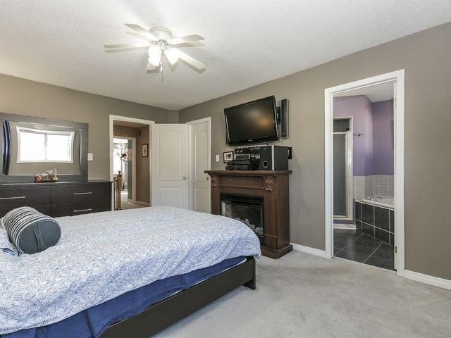 13 Pauline Cres, House attached with 3 bedrooms, 4 bathrooms and 3 parking in Brampton ON | Image 10