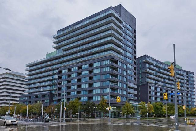 n1002 - 120 Bayview Ave, Condo with 1 bedrooms, 2 bathrooms and 0 parking in Toronto ON | Image 1
