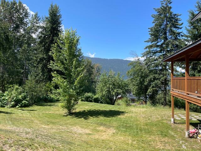 1308 Mountain Station Road, House detached with 7 bedrooms, 4 bathrooms and 5 parking in Central Kootenay E BC | Image 54