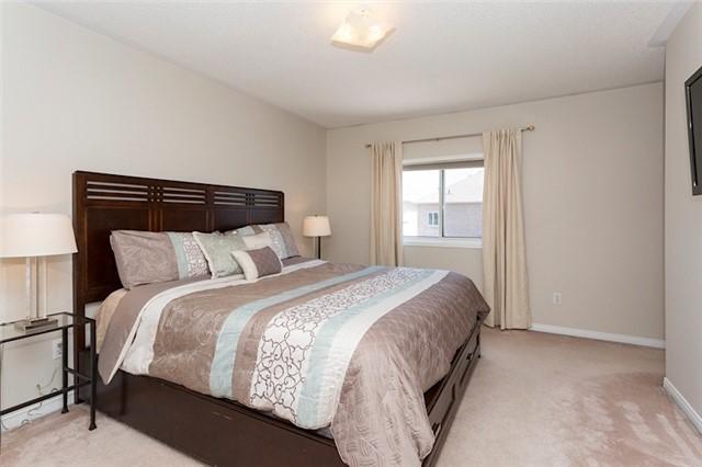 2302 Seton Cres, House detached with 3 bedrooms, 4 bathrooms and 2 parking in Burlington ON | Image 11