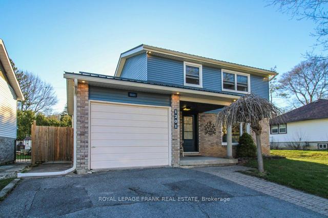 1201 Whitefield Dr, House detached with 3 bedrooms, 3 bathrooms and 3 parking in Peterborough ON | Image 23