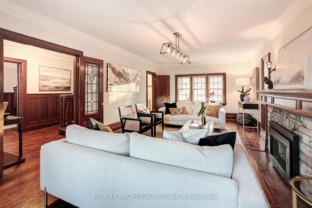 22 The Kingsway, House detached with 4 bedrooms, 6 bathrooms and 7 parking in Toronto ON | Image 36