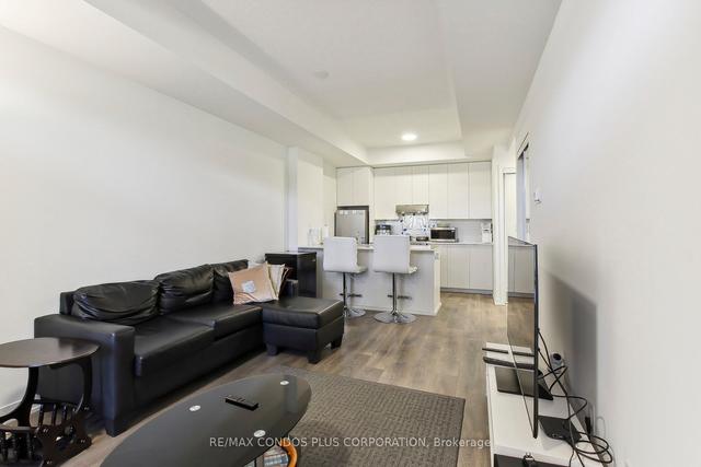 th104 - 90 Canon Jackson Dr, Townhouse with 1 bedrooms, 1 bathrooms and 1 parking in Toronto ON | Image 15