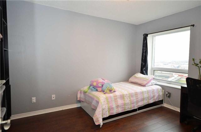 1802 - 60 Heintzman St, Condo with 1 bedrooms, 1 bathrooms and null parking in Toronto ON | Image 14