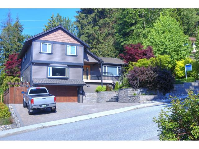 1290 Charter Hill Drive, House detached with 3 bedrooms, 3 bathrooms and null parking in Coquitlam BC | Card Image