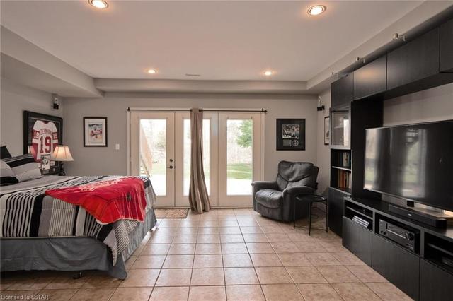 10158 Merrywood Drive, House detached with 5 bedrooms, 3 bathrooms and 8 parking in Lambton Shores ON | Image 22