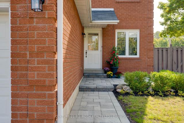 83 Geddes Cres, House detached with 3 bedrooms, 2 bathrooms and 5 parking in Barrie ON | Image 20