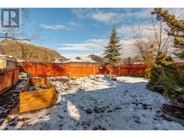4003 27 Avenue, House detached with 3 bedrooms, 2 bathrooms and 1 parking in Vernon BC | Image 29