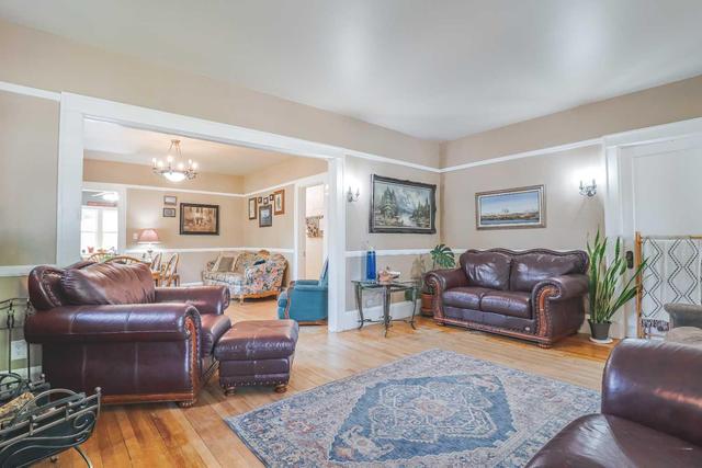 8 n 100 W, House detached with 5 bedrooms, 3 bathrooms and 6 parking in Raymond AB | Image 18