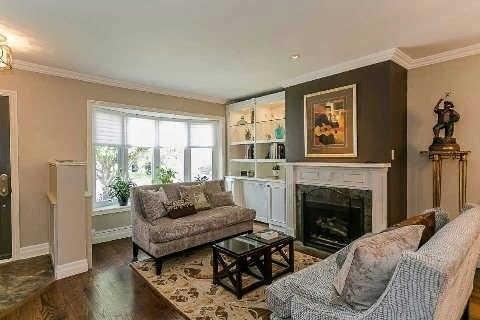 363 Old Orchard Grve, House detached with 3 bedrooms, 4 bathrooms and 2 parking in Toronto ON | Image 4