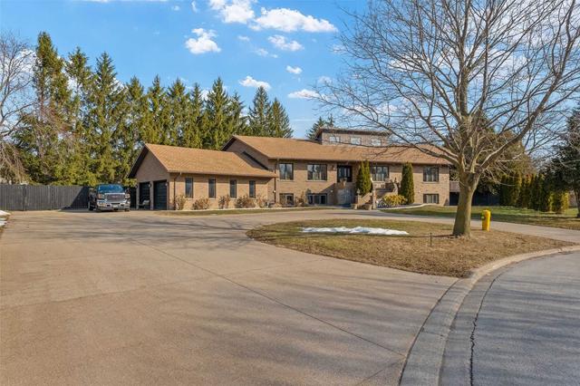 5 Merritt Circ, House detached with 4 bedrooms, 4 bathrooms and 16 parking in Niagara on the Lake ON | Image 1