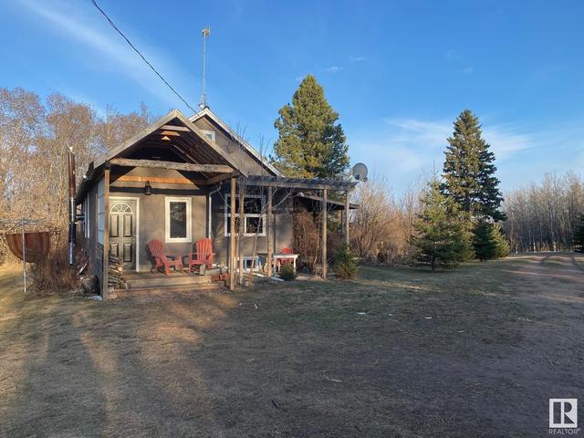 475002 Rge Rd 222, House detached with 2 bedrooms, 2 bathrooms and null parking in Wetaskiwin County No. 10 AB | Image 11