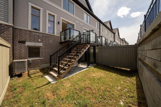 42 Totten Tr, Townhouse with 3 bedrooms, 3 bathrooms and 2 parking in New Tecumseth ON | Image 11