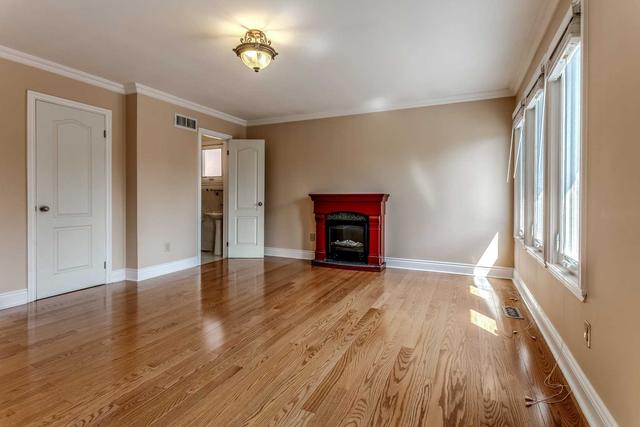 86 Harding Ave, House detached with 3 bedrooms, 3 bathrooms and 2 parking in Toronto ON | Image 5