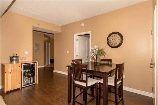 203 - 1419 Costigan Rd, Condo with 2 bedrooms, 2 bathrooms and 1 parking in Milton ON | Image 6