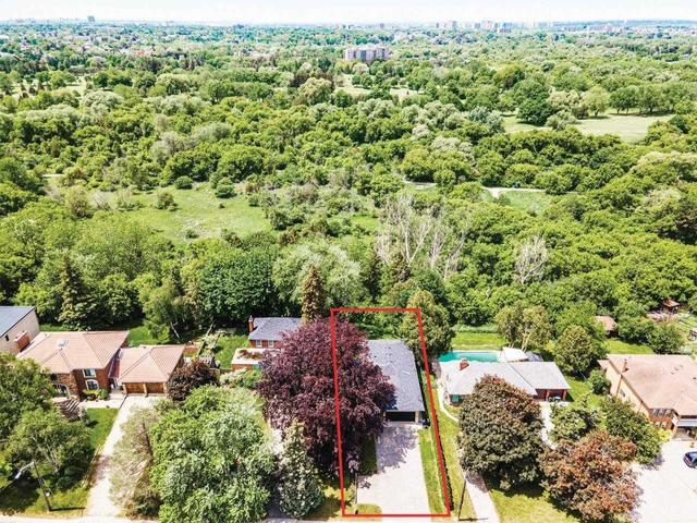 2932 Weston Rd, House detached with 3 bedrooms, 2 bathrooms and 4 parking in Toronto ON | Image 28
