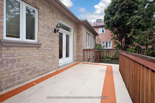 190 Lawrence Ave, House detached with 3 bedrooms, 5 bathrooms and 7 parking in Richmond Hill ON | Image 31