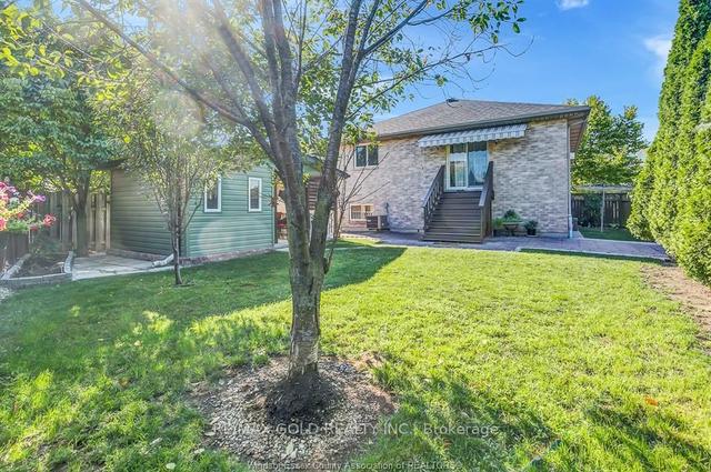 11112 Springhollow St, House detached with 3 bedrooms, 2 bathrooms and 6 parking in Windsor ON | Image 30