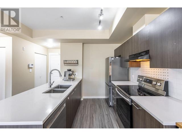 158 - 4099 Stolberg Street, Condo with 2 bedrooms, 2 bathrooms and 1 parking in Richmond BC | Image 13