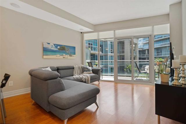 337 - 58 Marine Parade Dr, Condo with 1 bedrooms, 1 bathrooms and 1 parking in Toronto ON | Image 2