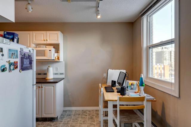 502 - 525 13 Avenue Sw, Condo with 2 bedrooms, 1 bathrooms and 1 parking in Calgary AB | Image 6