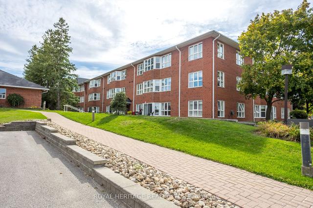 312 - 4 Heritage Way, Condo with 2 bedrooms, 2 bathrooms and 1 parking in Kawartha Lakes ON | Image 32